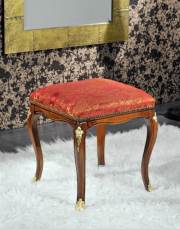 sgabello imbottito milano